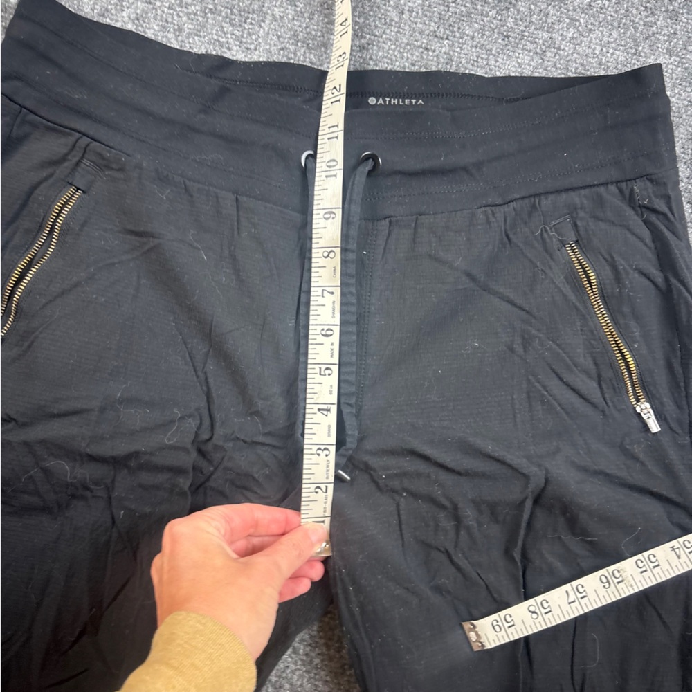 ATHLETA Women’s Black Trekkie North Jogger size: 14 - Picture 6 of 9